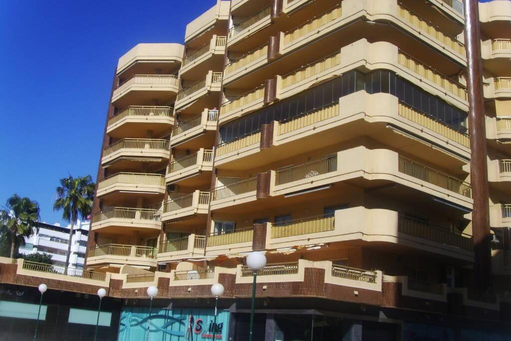 Fuengirola , Beach, Centre ,Balcony With Seaview, For 4 Persons エクステリア 写真